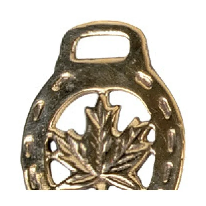 楓葉帶環裝飾品，實心黃銅，手工拋光